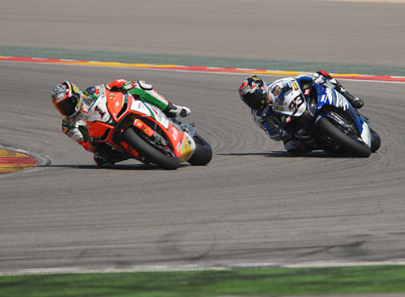 Melandri and Biaggi fought like this for most of both races.