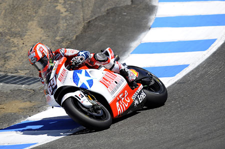 Nicky Hayden celebrated July 4th with a new paint job and a decent result as well...