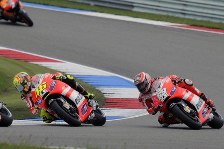 Rossi and Hayden in a Ducati formation display. (Pic: Ducati) 