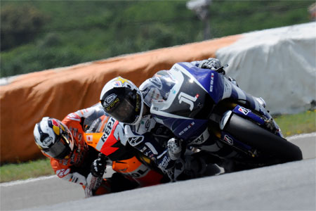 Lorenzo leads Pedrosa. Feel the love. (Pic: Yamaha)