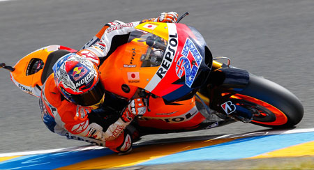 Casey Stoner was definitely the class act of the weekend. At least as far as his performance was concerned... (Pic: MotoGP)