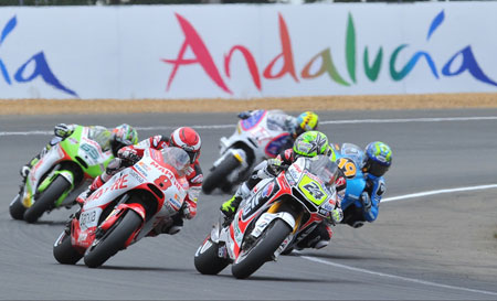 Toni Elias leads Barbera and Bautista from Capirossi, with Abraham bringing up the rear. It stayed much like this for the whole race... (Pic: MotoGP)