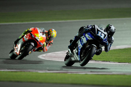 Spies pulls away from Rossi...and shows off doing it (Yamaha)