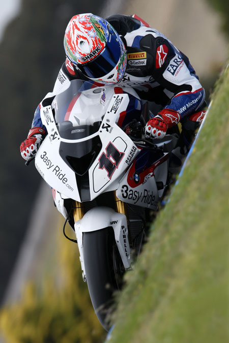 Troy Corser is on fine form, and so is the BMW. The bike is also one of the best looking on the grid...(BMW)