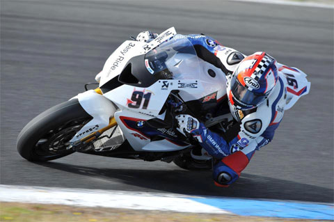 Man of the match has to go to Leon Haslam - an outstanding effort. (Pic: Arai/Phoenix Distribution)