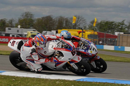 There was a lot of this going on - this was Rea and Checa in Race 1 but it was a common sight... (Pic: Richard Handley)