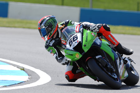 Tom Sykes set out his stall very early on...