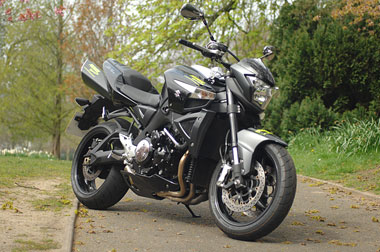 Meaty front suspension and huge brakes match up well with proper sports rubber. Front tyres last much, much longer than back ones for some odd reason...