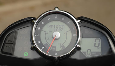 Clock, trip meter, mode indicator, matter-antimatter converter, hyperdrive... All you need is a Wookie to control it all.